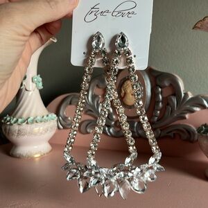 Crystal rhinestone drop chandelier earrings